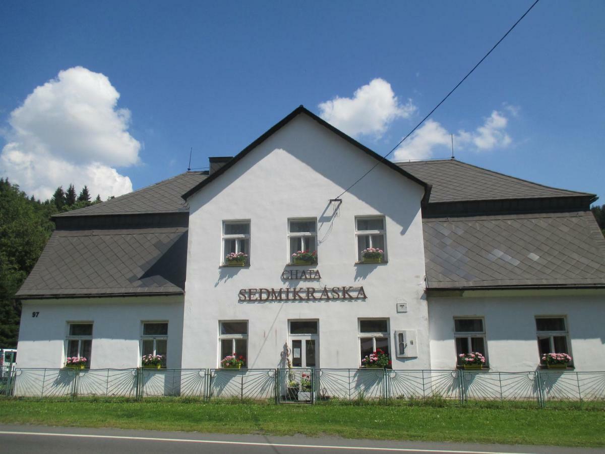 Chata Sedmikraska Mala Moravka Exterior photo
